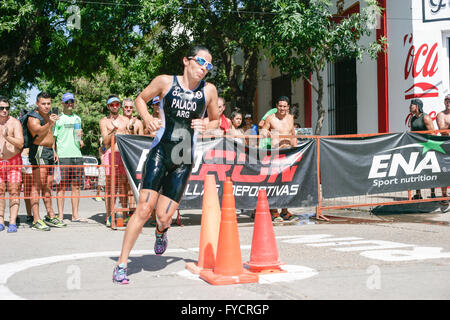 Romina Palacio de el Triathlon Internacional De La Paz 2016 Stockfoto