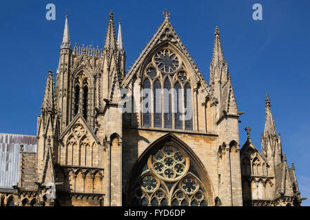 Der Blick auf die Kapelle Ende des Lincoln Kathedrale Priory Gate entnommen. Stockfoto