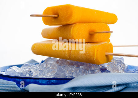 Mango Eis am Stiel Stockfoto