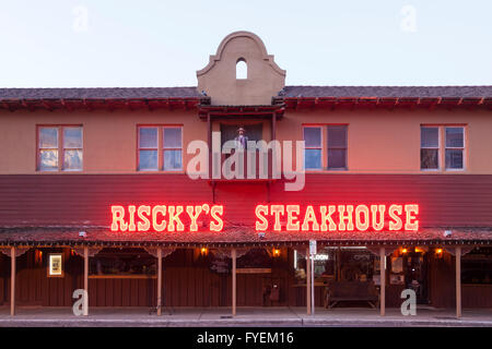 Riscky Steakhouse im historischen Stadtteil Fort Worth Stockyards. 6. April 2016 in Fort Worth, Texas, USA Stockfoto