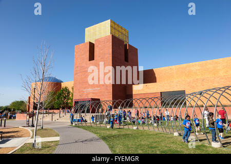 Das Fort Worth Museum of Science and History. 6. April 2016 in Fort Worth, Texas, USA Stockfoto