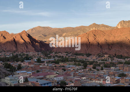 Tupiza, Bolivien - 4. November 2015: Blick über die Stadt Tupiza Stockfoto