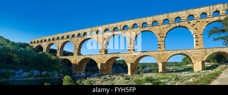 Bild von der alten Roman Aqueduct des Pont du Gard, der durchquert der Fluss Gardon in der Nähe von Vers-Pon-du-Gard, Frankreich. Teil des Stockfoto