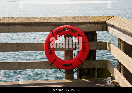 Deception Pass Staatspark Pier und Leben ring Stockfoto