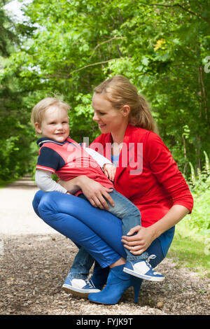 Mutter und Sohn Stockfoto