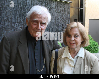 Joachim Fuchsberger mit Frau Gundula Korte Stockfoto