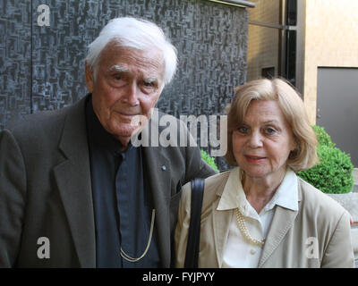 Joachim Fuchsberger mit Frau Gundula Korte Stockfoto