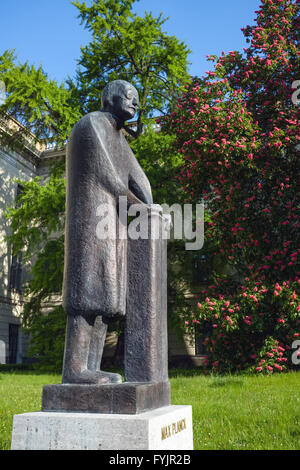 Max Planck Statue, Humboldt-Universität zu Berlin Stockfoto