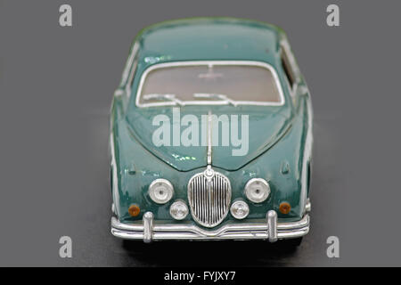 Jaguar Mark 2, Spielzeugauto Stockfoto