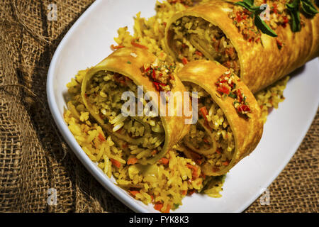 asiatische Curry-Reis-roll Stockfoto
