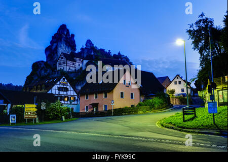 Tuechersfeld, ein Dorf gebaut auf Felsen, Bayern Stockfoto