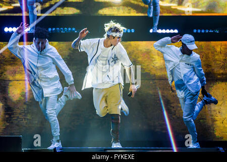 Auburn Hills, Michigan, USA. 25. April 2016. JUSTIN BIEBER durchführen auf seinen Zweck World Tour im Palace of Auburn Hills in Auburn Hills, Michigan am 25. April 2016 © Marc Nader/ZUMA Draht/Alamy Live News Stockfoto