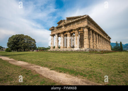 Zweiter Tempel der Hera in Paestum archäologischen Stätte, eines der am besten erhaltenen antiken griechischen Tempel in der Welt, Provinc Stockfoto