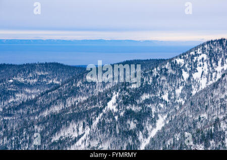 Baikal Berge im winter Stockfoto