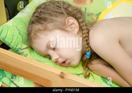 Fünf Jahres altes Mädchen schlafen Stockfoto