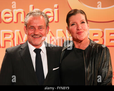 Rolf Kanies und Katy Karrenbauer Stockfoto