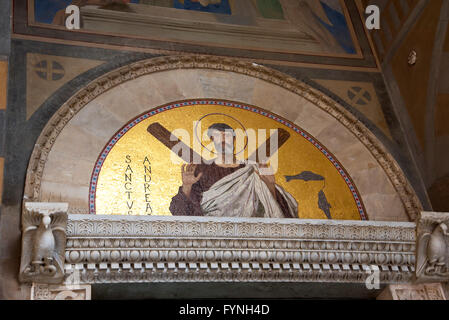 Die Kathedrale von St. Andrew in den wichtigsten Platz von Amalfi auf die Bucht von Salerno in Kampanien Süditalien Stockfoto