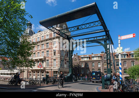 Zugbrücke, NH Doelen Hotel, Amsterdam, Niederlande Stockfoto