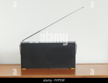 Bang &amp; Olufsen Beolit 700 Radio, einem kultigen Design von 1972 von Jacob Jensen. Stockfoto