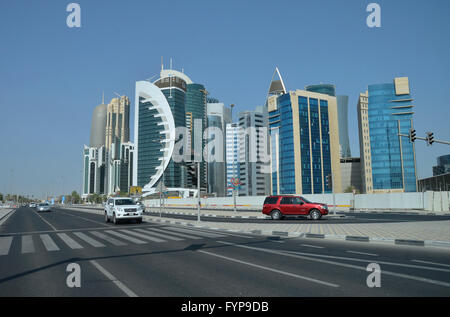 Hochhaeuser, Al Corniche Street, Doha, Katar Stockfoto