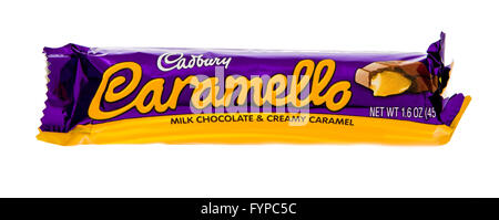 Winneconne, Wisconsin-29 Oktober 2015: Cadbury Caramello Schokoriegel. Stockfoto