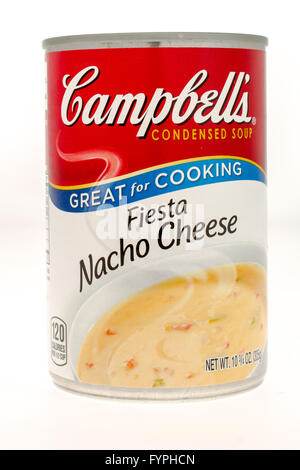 Winneconne, Wisconsin - 21. November 2015: A can Campbells Fiesta Nacho Käse Suppe Stockfoto