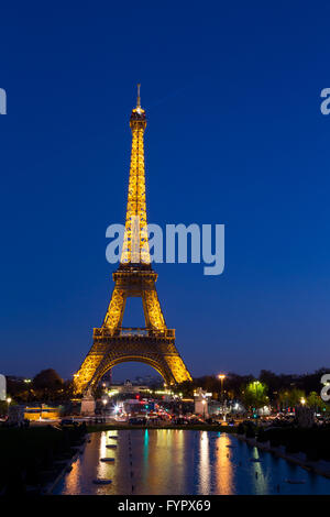Eiffelturm in Abend, Paris, Frankreich, Europa, Stockfoto