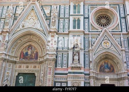 Außenarchitektur des Il Duomo Di Firenze, abgeschlossen im Jahre 1436-Florenz-Toskana-Italien-Europa Stockfoto