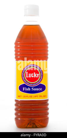 Winneconne, Wisconsin - 21. Februar 2015: Flasche Lucky Fischsauce. Stockfoto