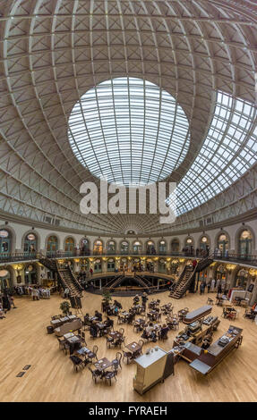 Innenraum der Corn Exchange, Leeds, UK. Stockfoto