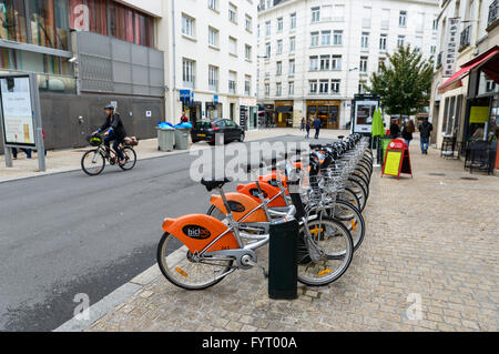 Bicloo Bahnhof in Nantes, Frankreich. Bicloo ist Nantes Fahrrad-sharing-System. Stockfoto