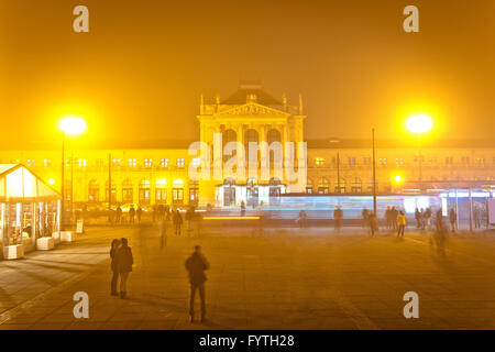 Zagreb Hauptbahnhof Abend Blick Stockfoto