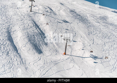 Skilifte Durings hellen Wintertag Stockfoto