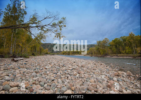 Herbst Fluss Foto Stockfoto