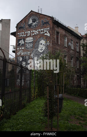 Graffiti, Wandbild, Street Art im Gedächtnis von bosak Familie, Kazimierz in Krakau, Polen, dem alten jüdischen Viertel, einem Stadtteil. Stockfoto