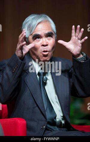 Pulitzer-Preis ausgezeichneten Fotografen Nick Ut spricht über seine Karriere und seine Fotos aus dem Vietnamkrieg in der LBJ Library. Stockfoto