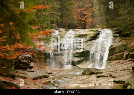 Mumlava Wasserfall, Mumlavsky Vodopad, Harrachov, Riesengebirge, Tschechien / Riesengebirge Stockfoto