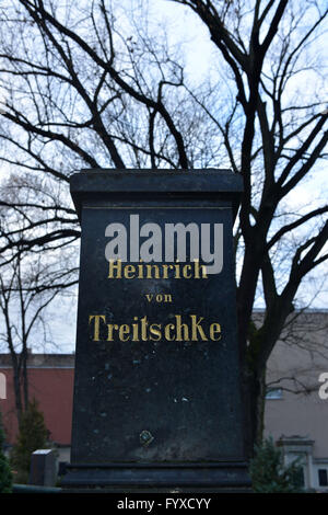 Grab von Heinrich von Treitschke, Grabstein, alte St. Matthew's Kirchhof, Schöneberg, Berlin, Deutschland / Alter St.-Matthäus-Kirchhof, Alter St.-Matthäus-Kirchhof, Schöneberg Stockfoto