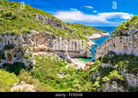 Malerischen Strand von Kroatien auf der Insel Vis Stockfoto