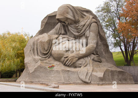 Skulptur trauernde Mutter Nahaufnahme auf dem Gebiet der Trauer historische Gedenkstätte komplexe Quot; Helden der Schlacht von Stalingradqu Stockfoto