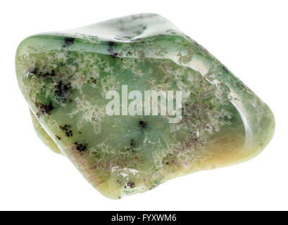 Makroaufnahmen von natürlichen Mineral Stein - grüne Grossular Granat Edelstein isoliert auf weißem Hintergrund getrommelt Stockfoto