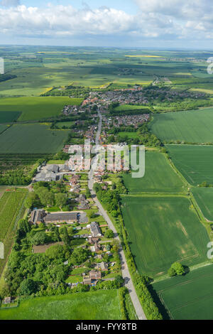 Eine Luftaufnahme des Dorfes Stallingborough und Umland North Lincolnshire Stockfoto