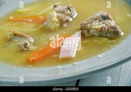 Norwegische Erbsensuppe Stockfoto