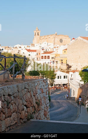 Menorca: die Kathedrale Basilica von Ciutadella, die Kirche der Heiligen Maria, 1287 auf dem Gelände einer alten Moschee errichtet Stockfoto