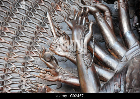Tausende Hände Guanyin statue Stockfoto