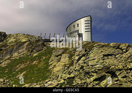 Die futuristische Velan Zuflucht, Wallis, Schweiz Stockfoto