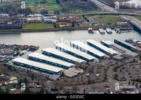 Luftaufnahme von einem Boot Speicherbereich auf dem Columbia River.  Portland, Oregon Stockfoto