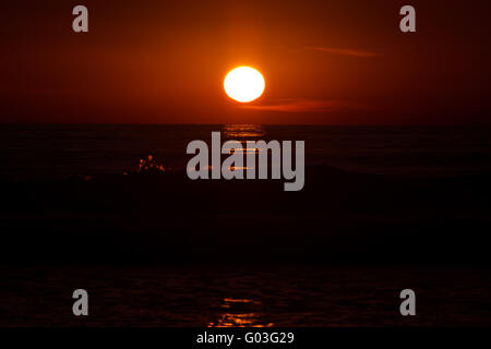 Sonnenuntergang in Conil. Andalusien Stockfoto