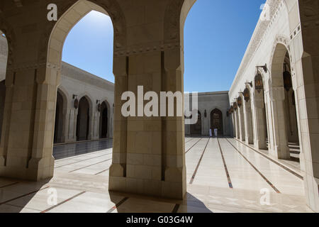 Innere des Sultan Qaboos Grand Mosque, Muscat, Oman. Stockfoto