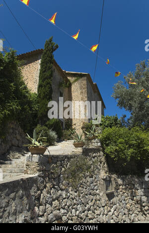 Typische spanische Häuser in Deia, Stockfoto